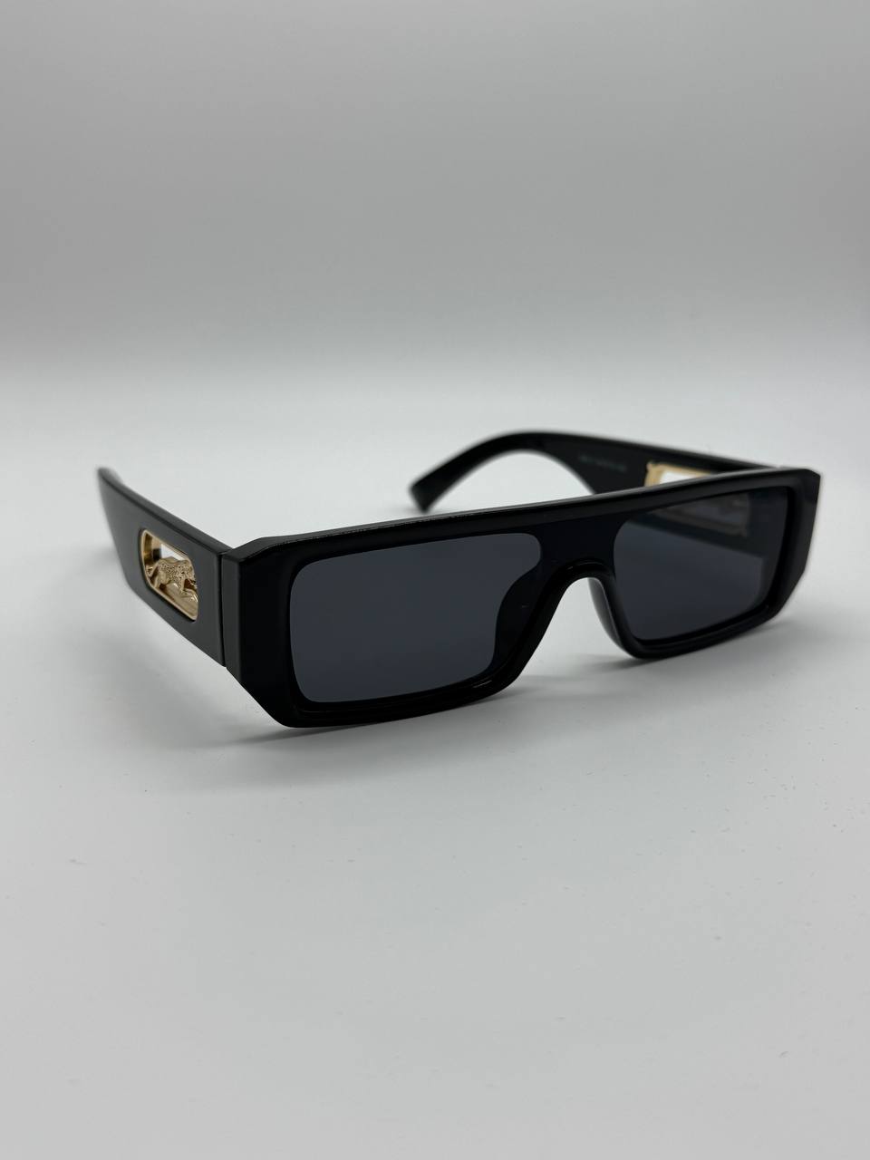 Designer Cheetah Design Sunglasses Black